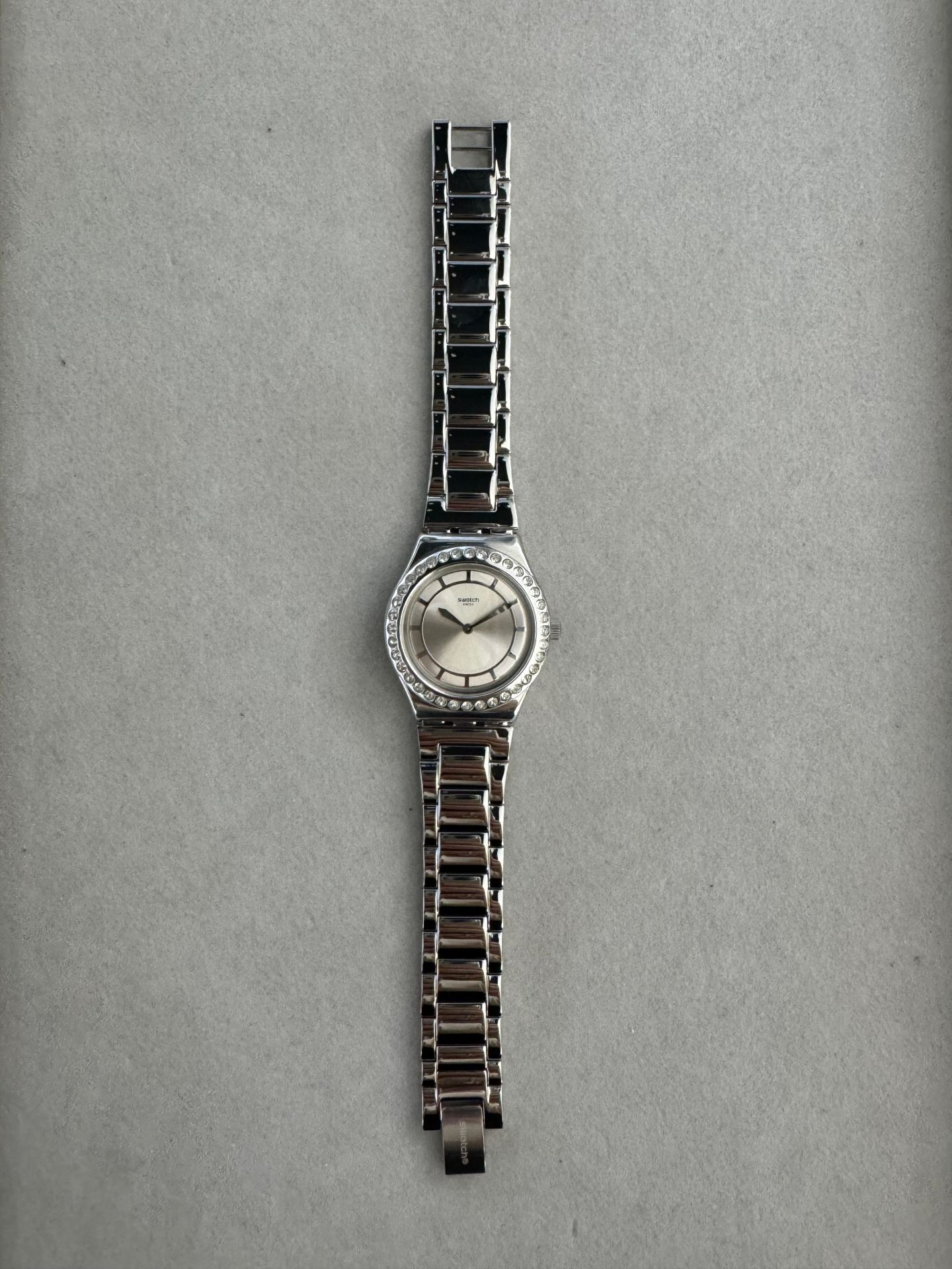 Swatch YLS211M Metal Kadın Kol Saati