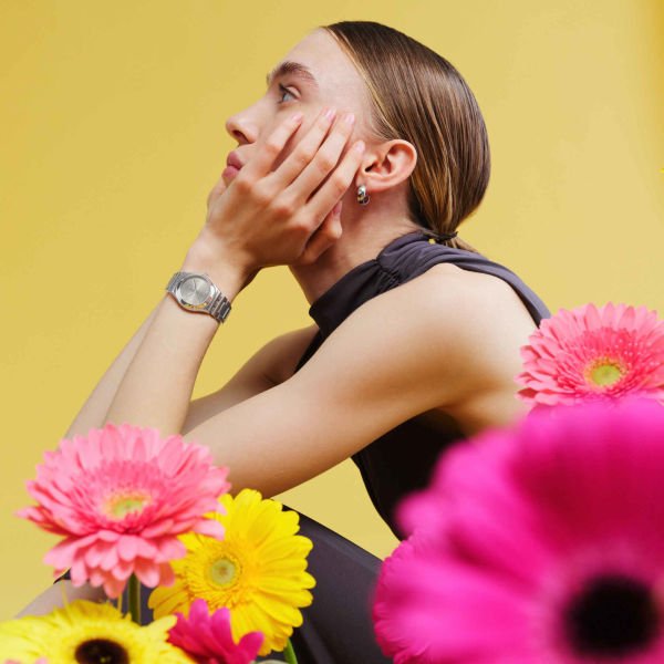 Swatch YLS237G PETAL BLISS Kol Saati