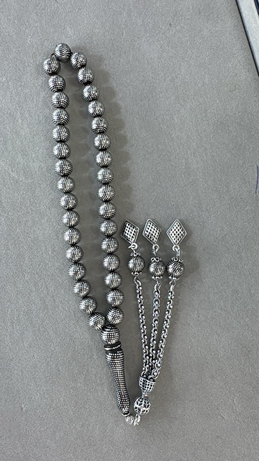 Kuka Tamamen Gümüş İşlemeli El Çakması Tesbih 4 Numara