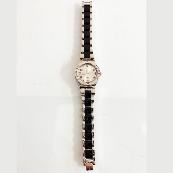 Swatch YLS430  M Kadın Kol Saati