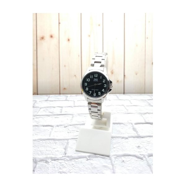 Q&Q QA07J205Y Kadın Kol Saati