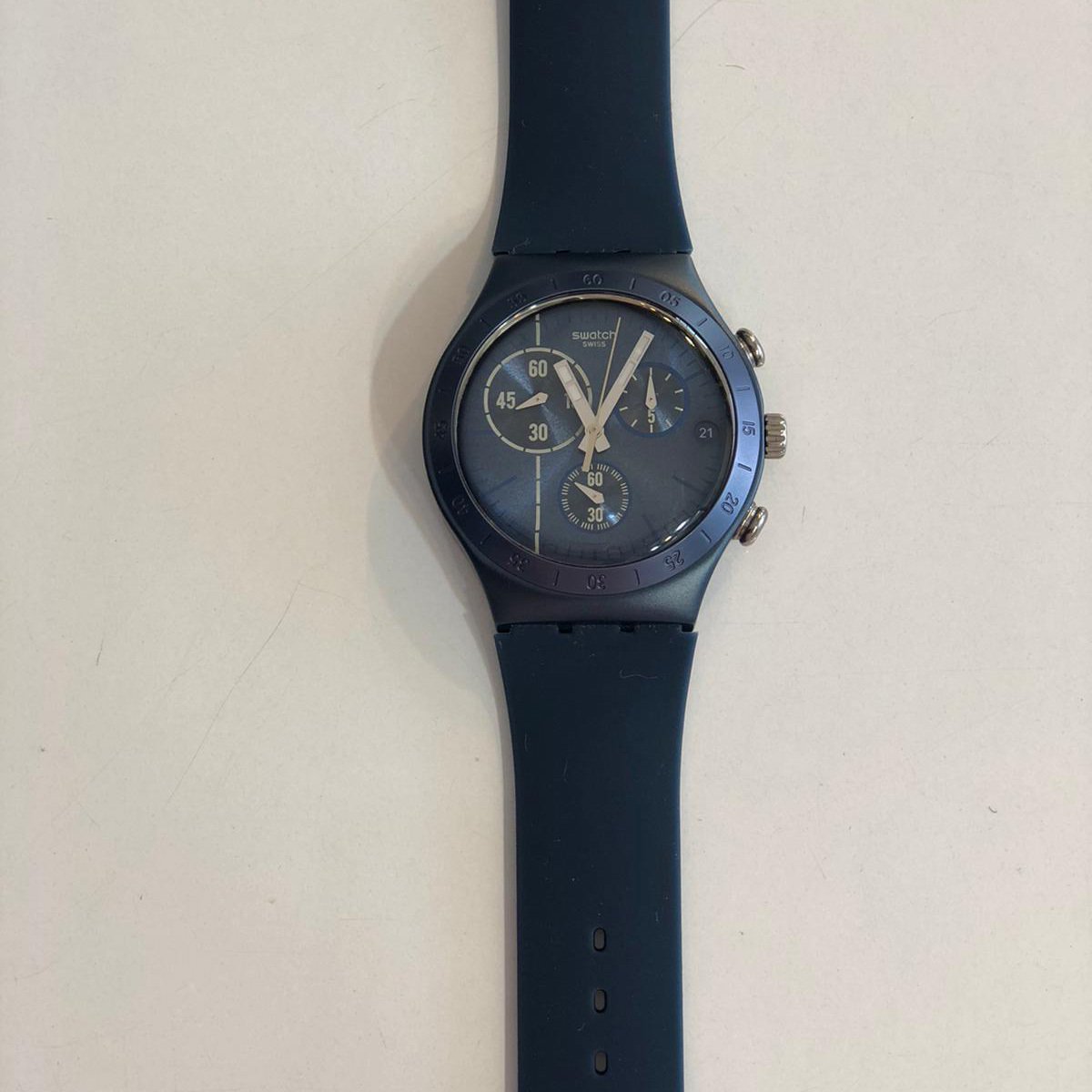Swatch YCN4008 Lacivert Deri Kol Saati