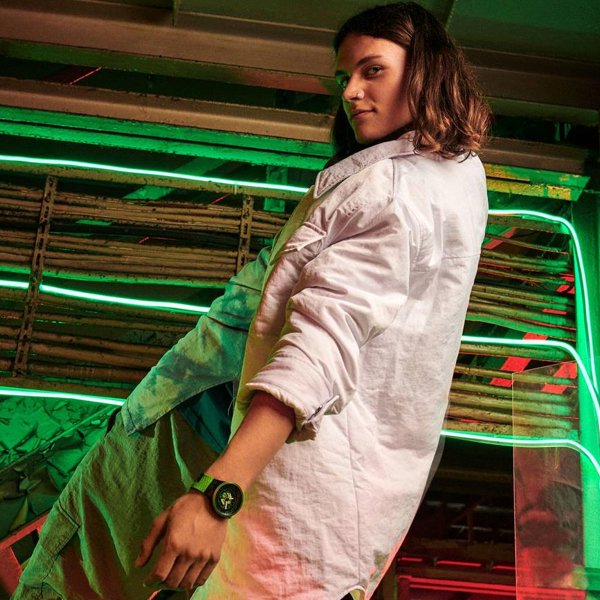 Swatch SB01B125 Come In Peace Unisex Kol Saati