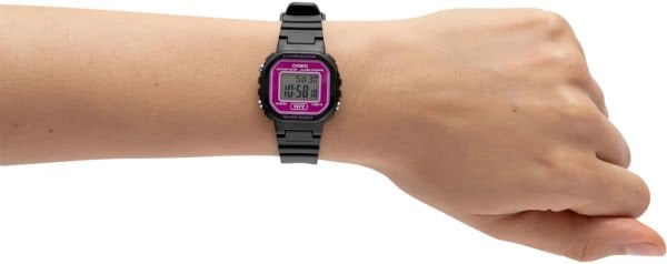 Casio LA-20WH-4ADF Dijital Kol Saati