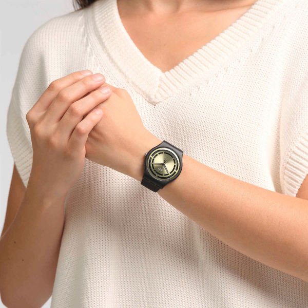 Swatch SO32B117 Kol Saati