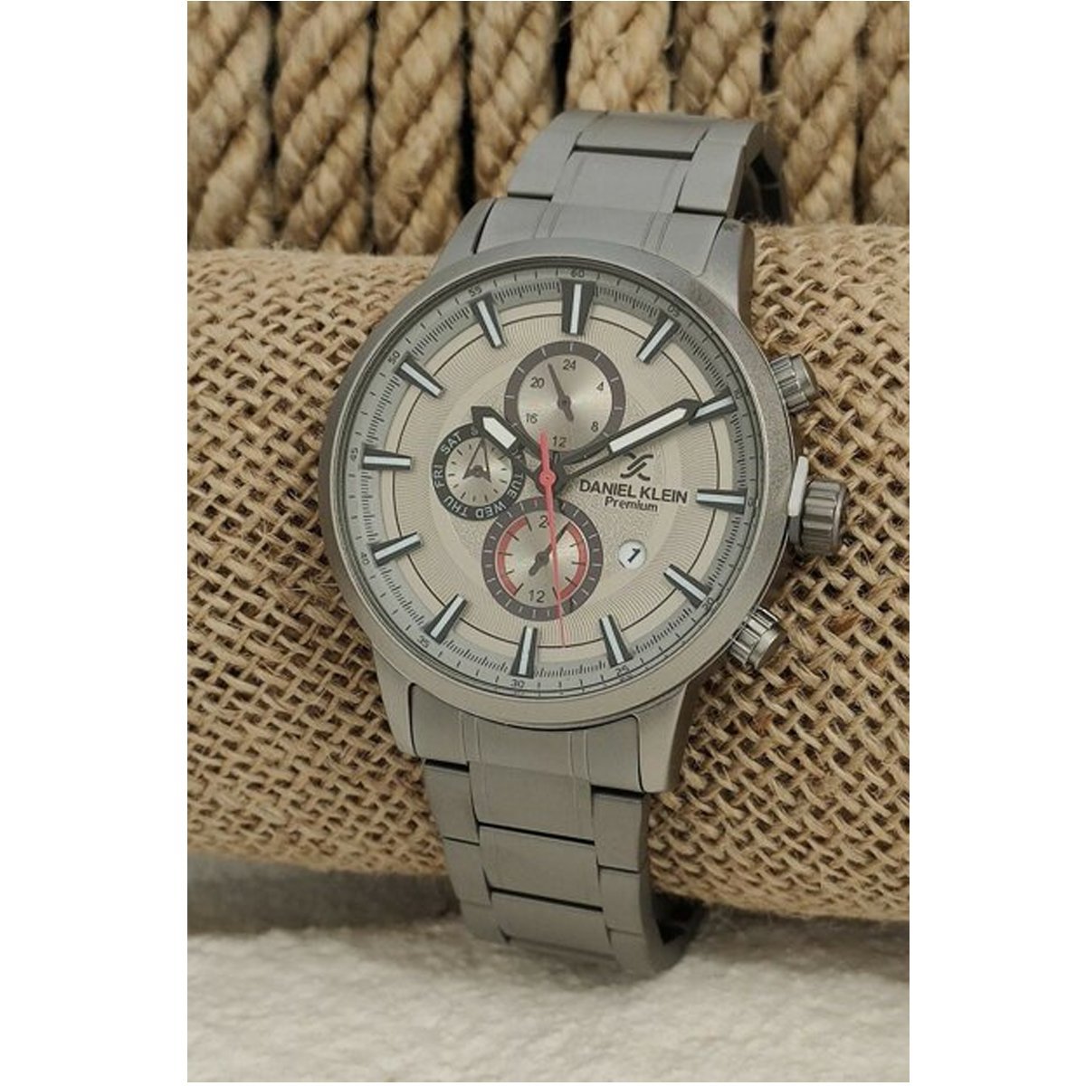 Daniel Klein DK102-011317Y Erkek Kol Saati 8680161931720