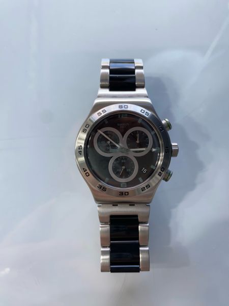 Swatch YVS525 Metal Erkek Kol Saati
