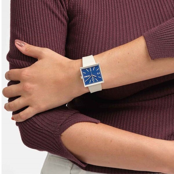 Swatch So34t700 WHAT IF…BEIGE Kol Saati