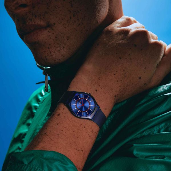 Swatch SS08N117 VERY JAZZY BERRY Kol Saati