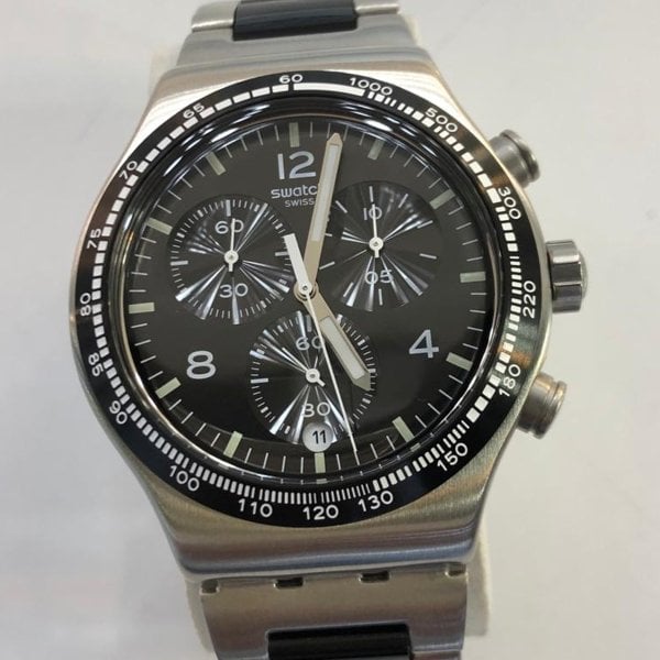 Swatch YVS444 Erkek Çelik Kol Saati