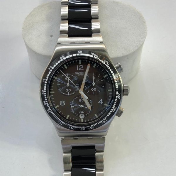 Swatch YVS444 Erkek Çelik Kol Saati