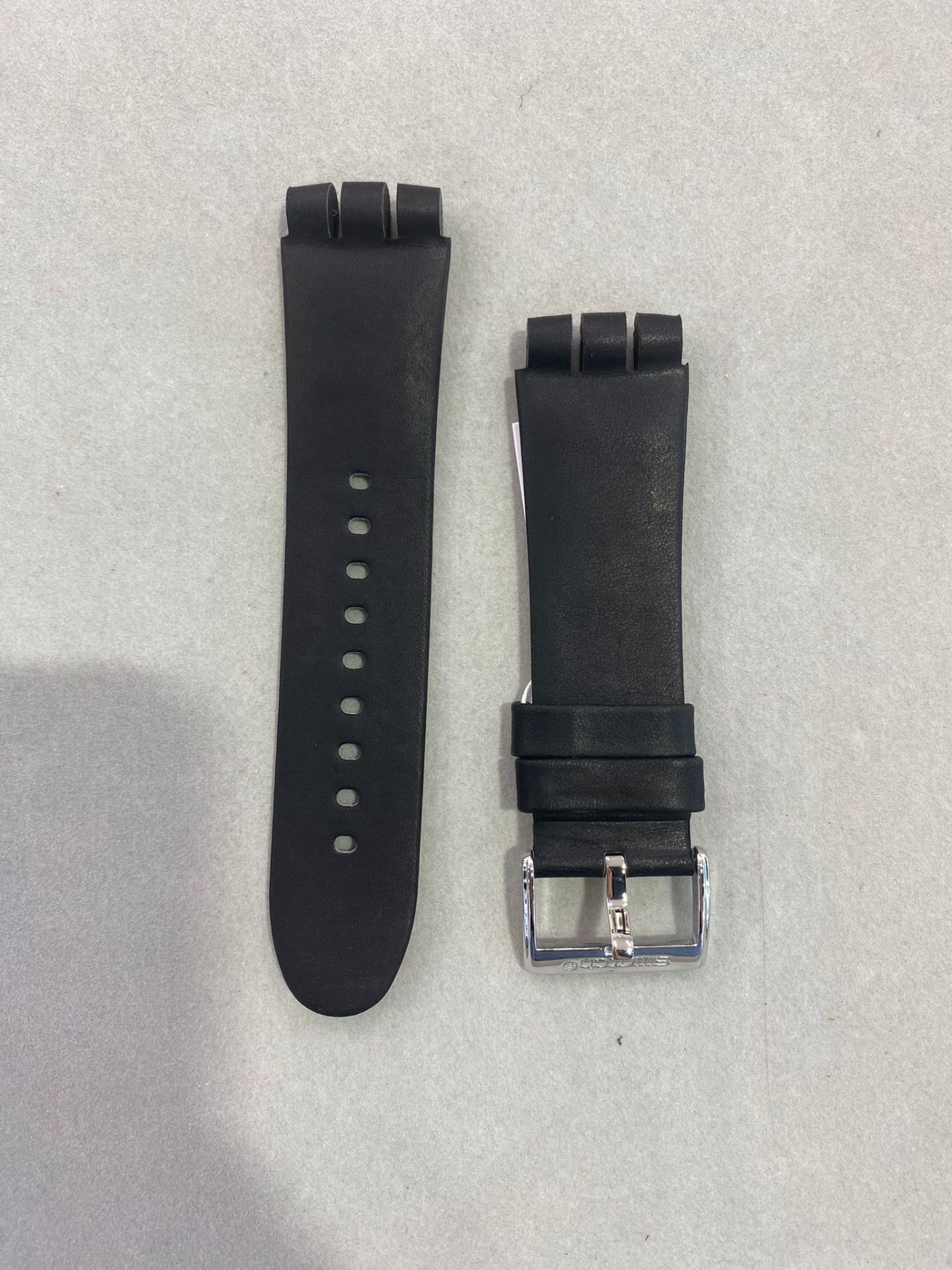 Swatch AYO001 Deri Kordon