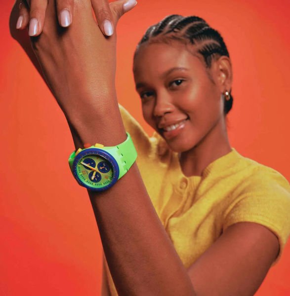 Swatch SUSG101 FLOWING FRESGLY Kol Saati