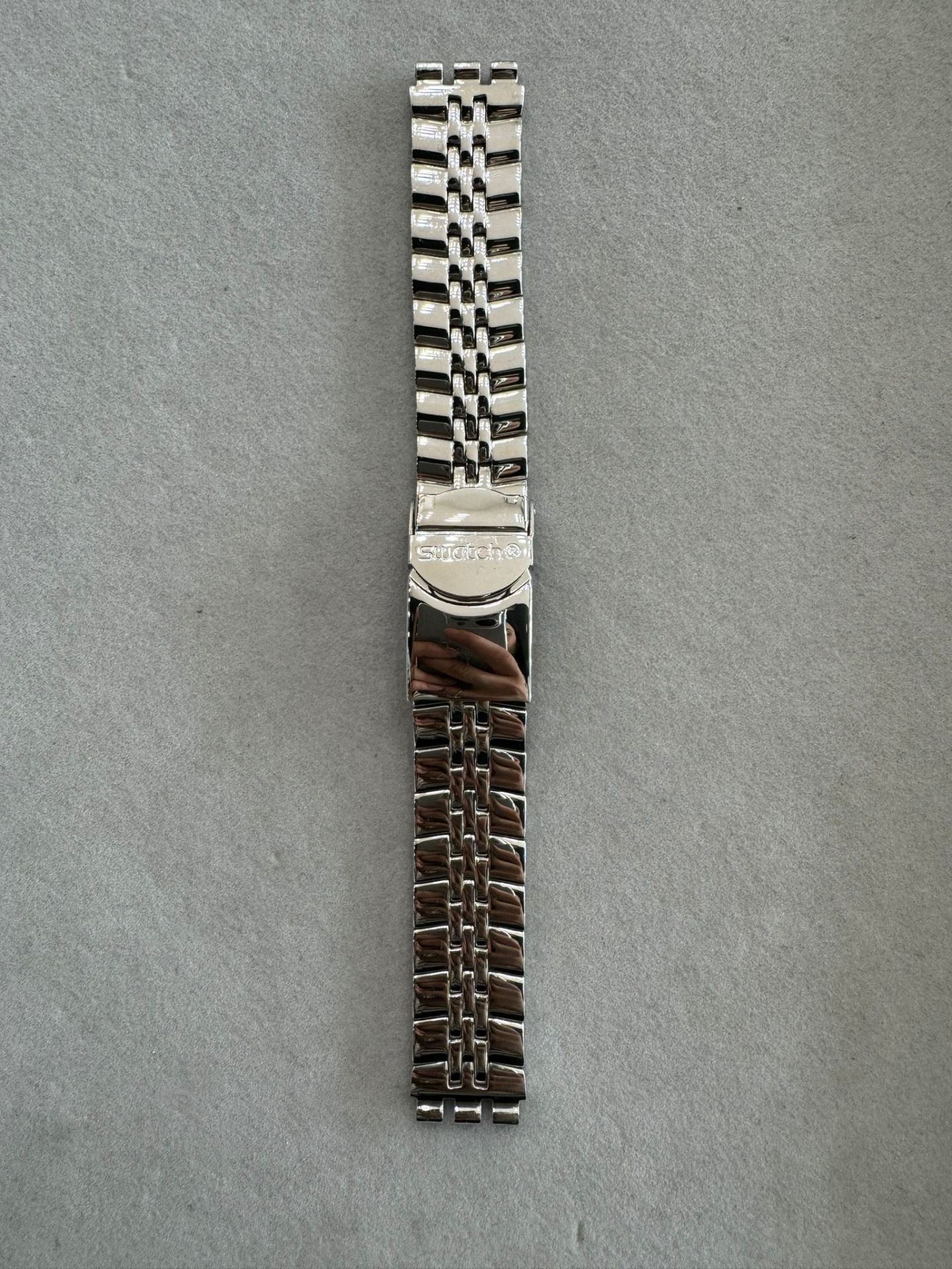 Swatch AYLS3 Metal Kordon