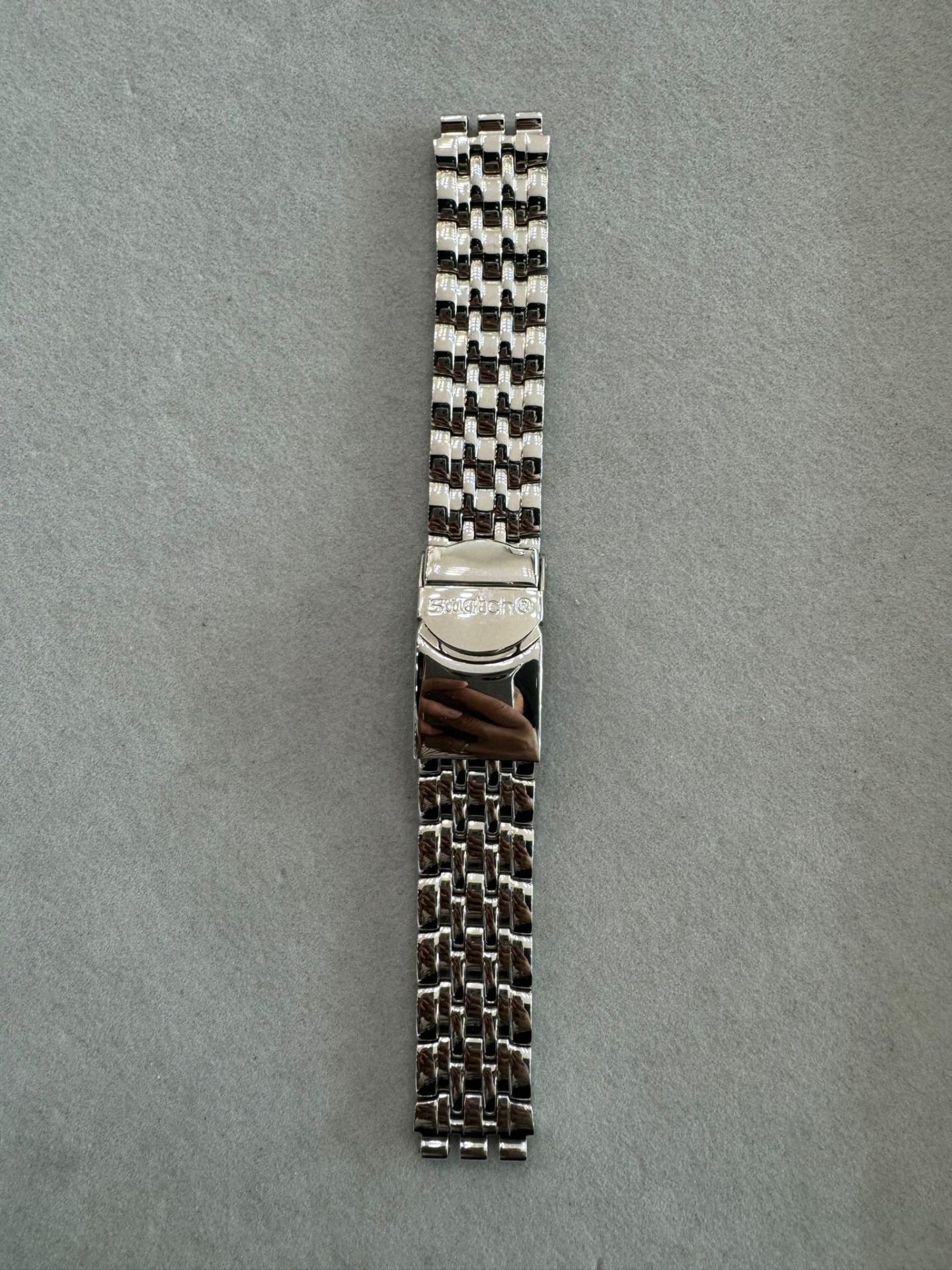 Swatch AYLS9 Metal Kordon